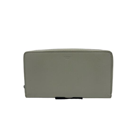 Celine Continental Wallet*Long Zip Around Light‎ Sage Green*Gorgeous! - Picture 1 of 13